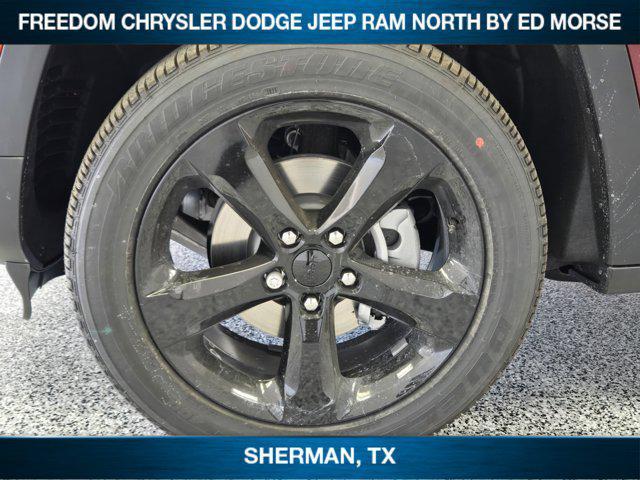 new 2025 Jeep Grand Cherokee car, priced at $48,675