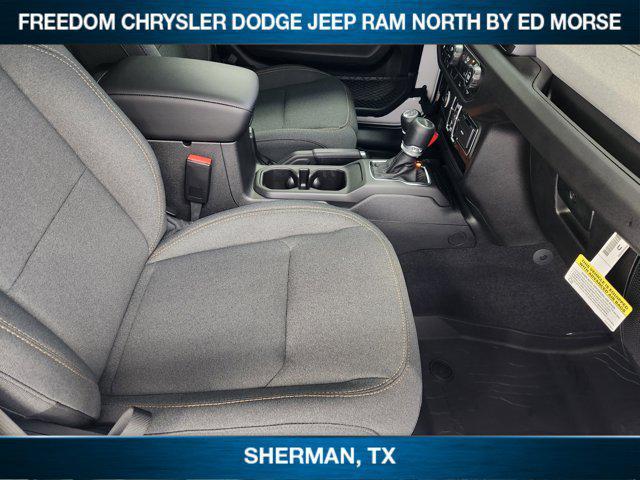 new 2025 Jeep Gladiator car, priced at $41,022