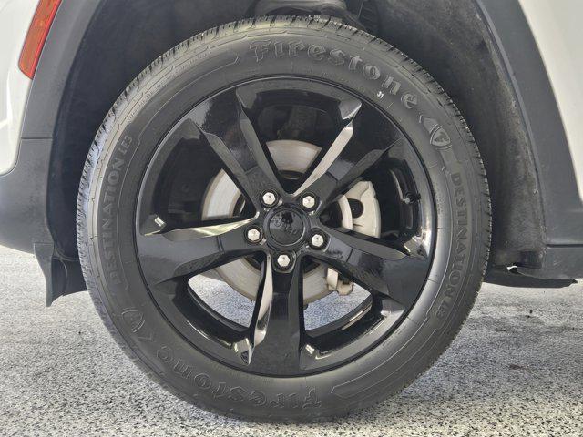 used 2023 Jeep Grand Cherokee car, priced at $25,957