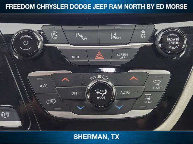 used 2024 Chrysler Pacifica car, priced at $29,579