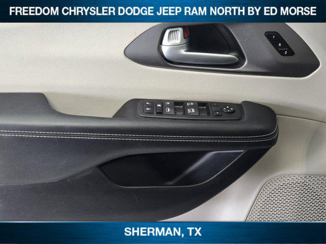 used 2024 Chrysler Pacifica car, priced at $29,579