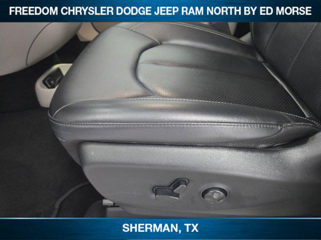 used 2024 Chrysler Pacifica car, priced at $29,579