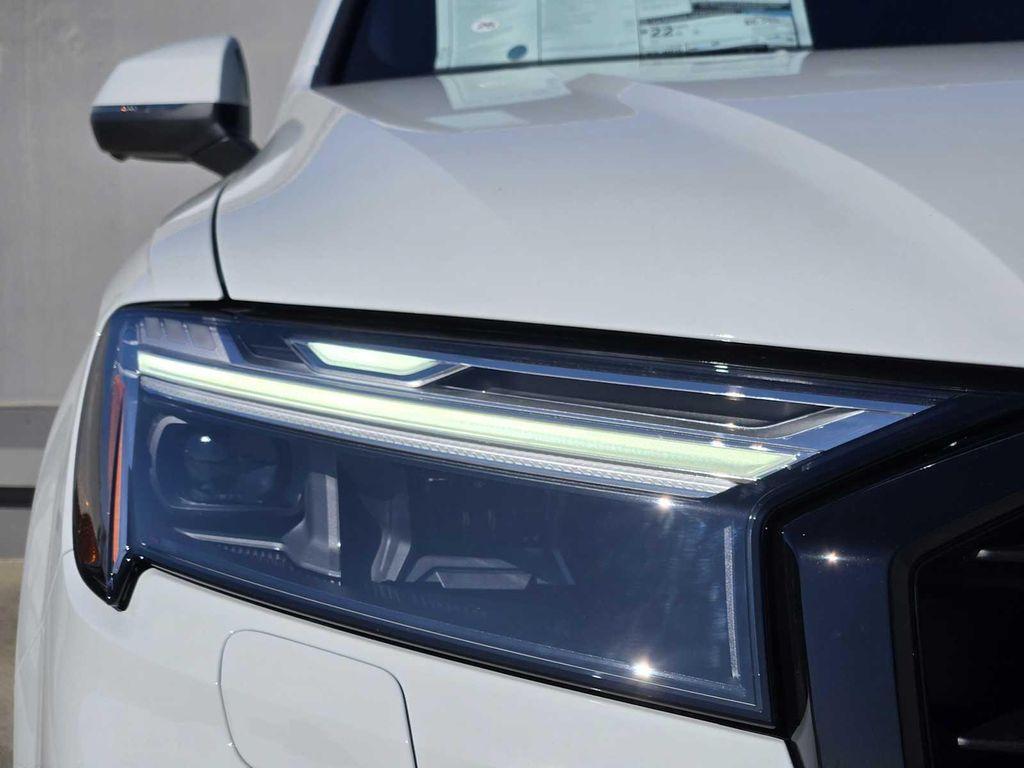 new 2026 Audi Q7 car, priced at $70,795