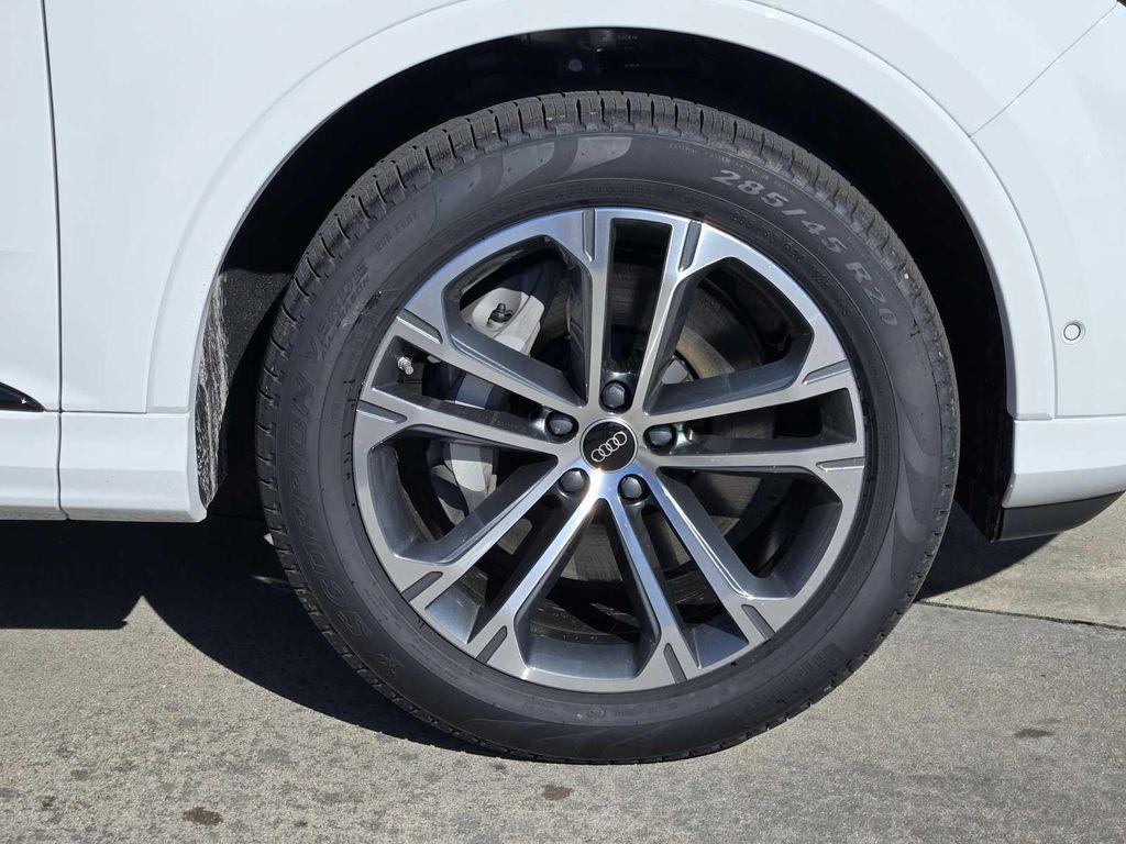 new 2026 Audi Q7 car, priced at $70,795