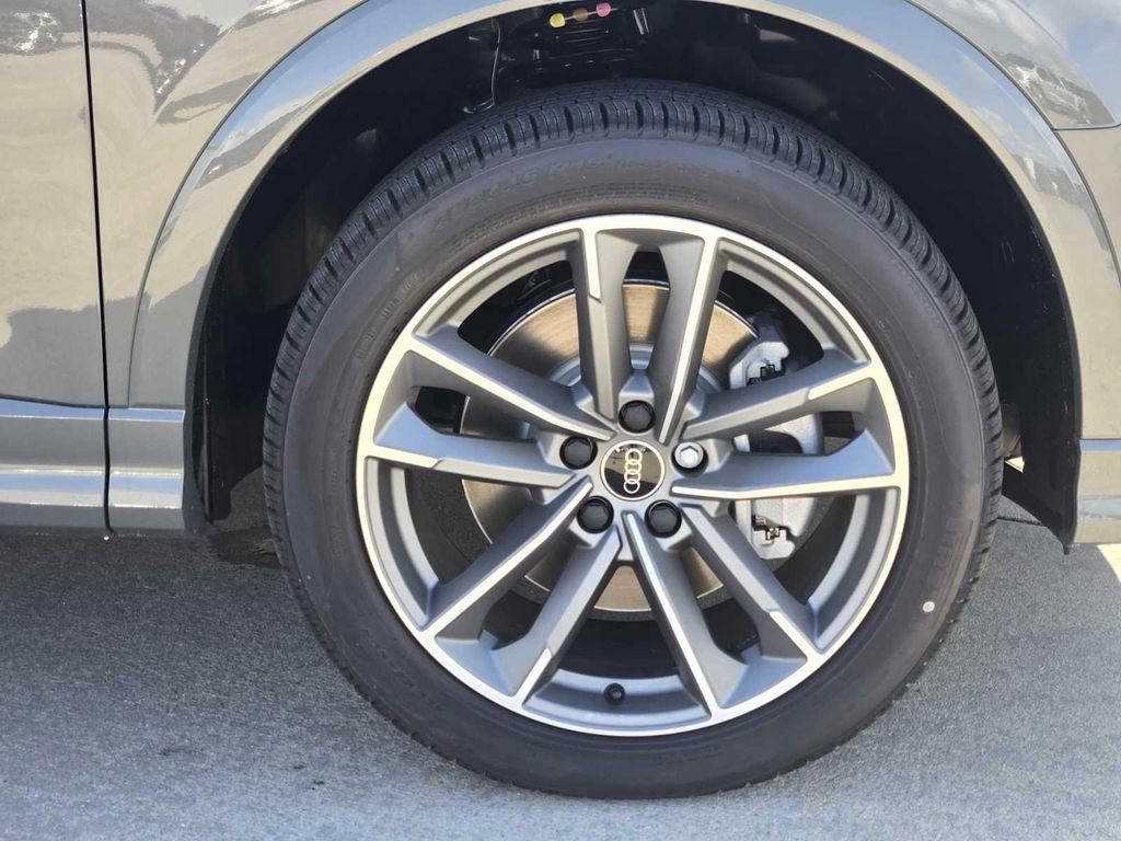 new 2025 Audi Q3 car, priced at $46,200