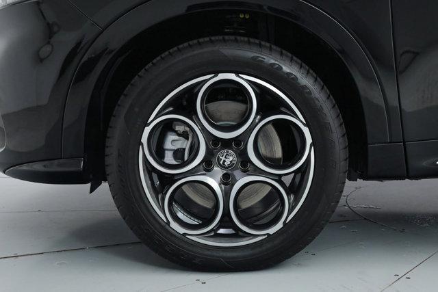 new 2025 Alfa Romeo Tonale car, priced at $41,880