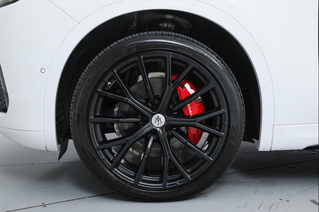 used 2023 Maserati Grecale car, priced at $41,517