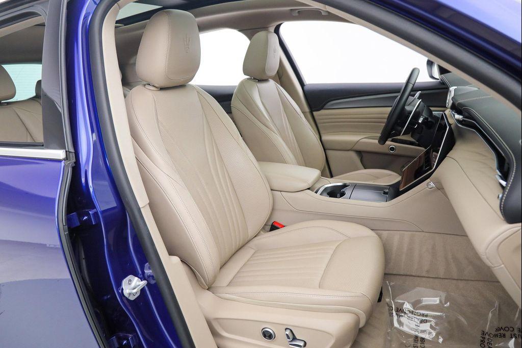 used 2023 Maserati Grecale car, priced at $41,987