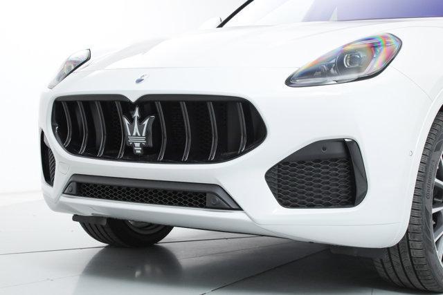 new 2026 Maserati Grecale car, priced at $95,115