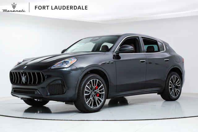 new 2025 Maserati Grecale car