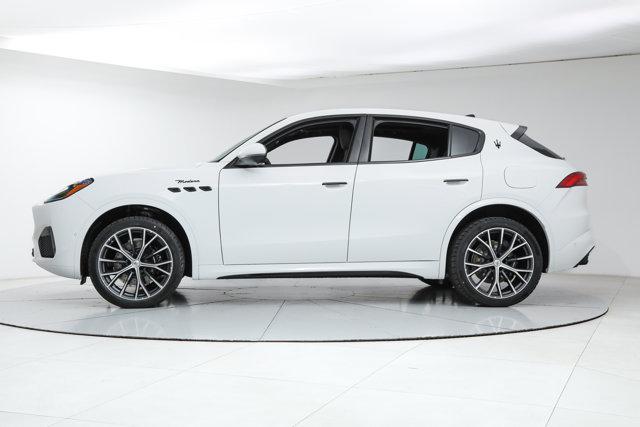 new 2026 Maserati Grecale car, priced at $89,935