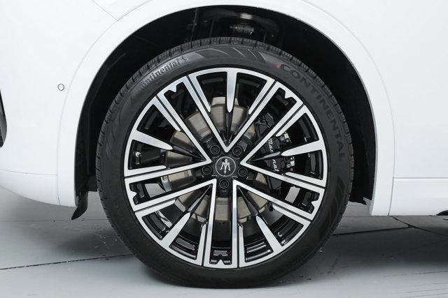 new 2025 Maserati Grecale car, priced at $89,805