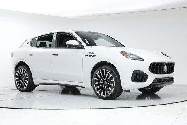 new 2025 Maserati Grecale car, priced at $90,385