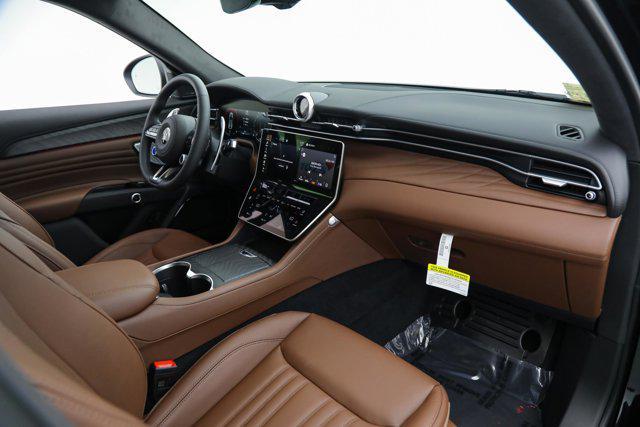 new 2025 Maserati Grecale car, priced at $91,055