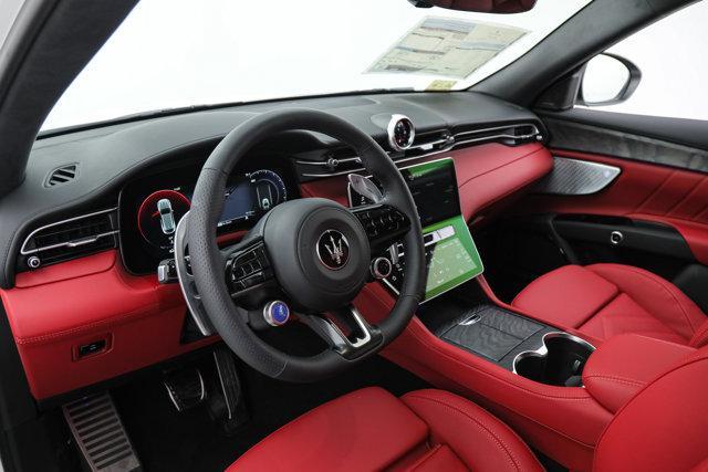 new 2026 Maserati Grecale car, priced at $92,315