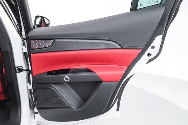 new 2026 Maserati Grecale car, priced at $92,315