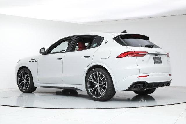 new 2026 Maserati Grecale car, priced at $92,315