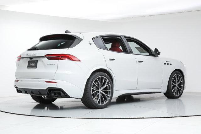 new 2026 Maserati Grecale car, priced at $92,315