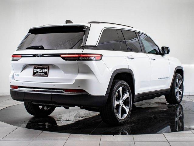 used 2023 Jeep Grand Cherokee car, priced at $28,998