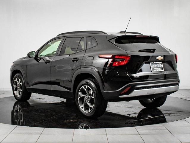 used 2024 Chevrolet Trax car, priced at $21,998
