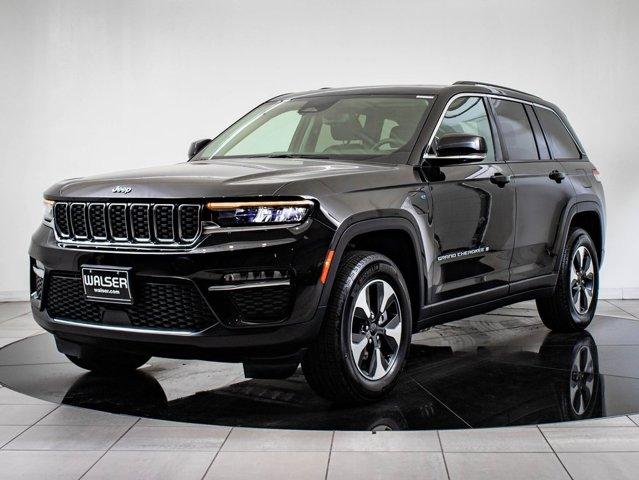 used 2024 Jeep Grand Cherokee car, priced at $28,998