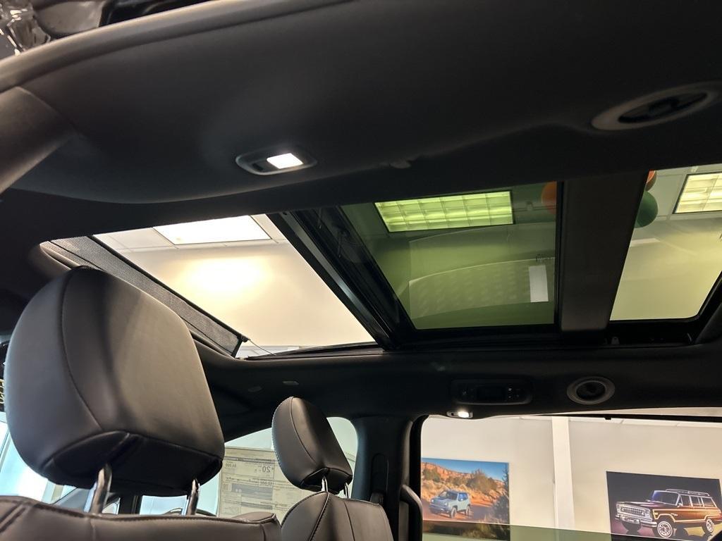 new 2026 Chrysler Pacifica car, priced at $44,316