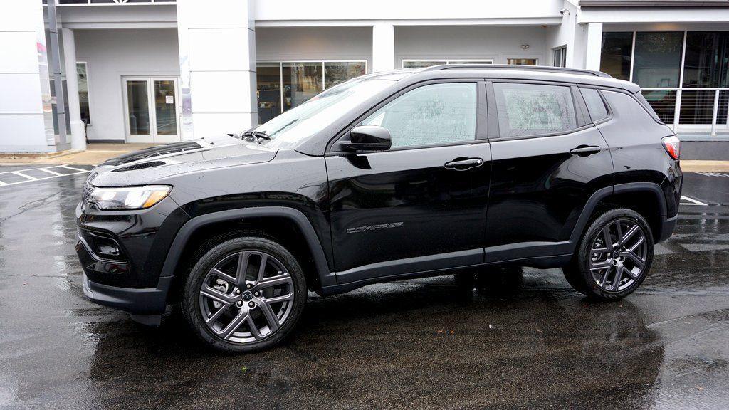 new 2026 Jeep Compass car, priced at $32,611