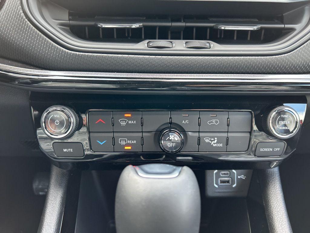 new 2026 Jeep Compass car, priced at $32,780