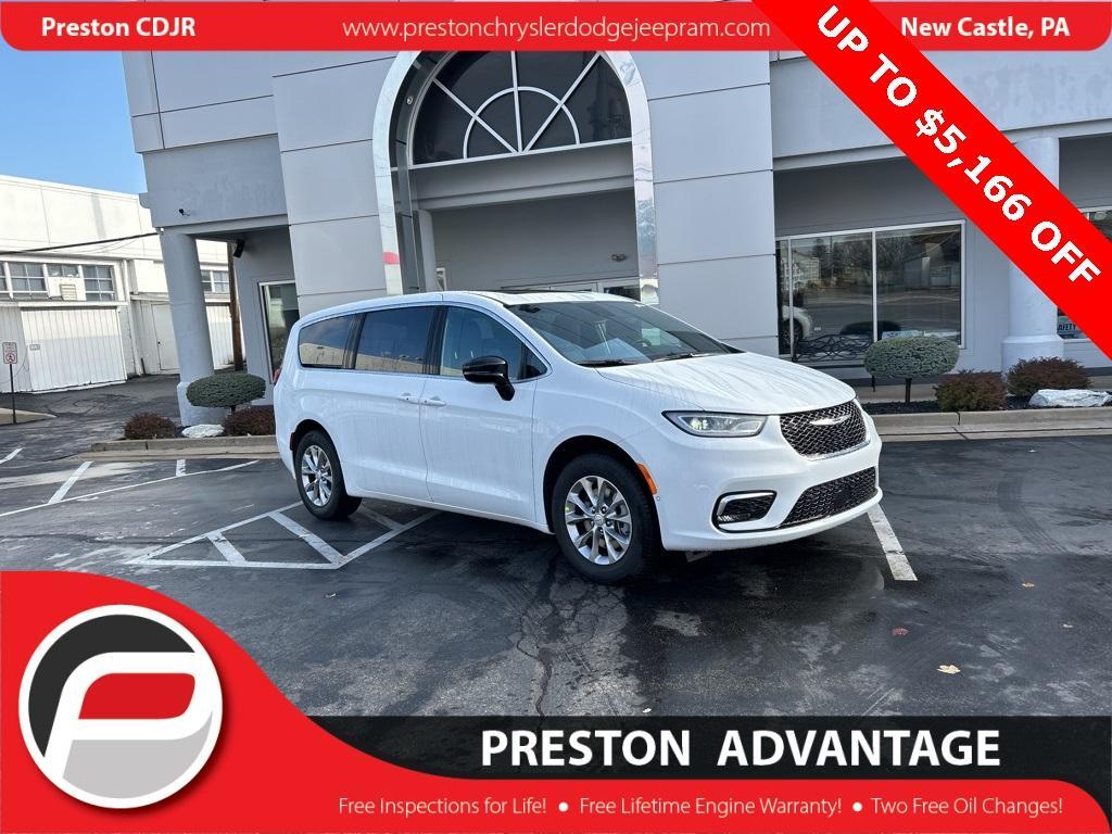 new 2026 Chrysler Pacifica car, priced at $46,644