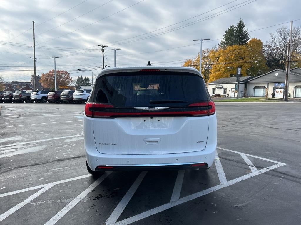 new 2026 Chrysler Pacifica car, priced at $46,644