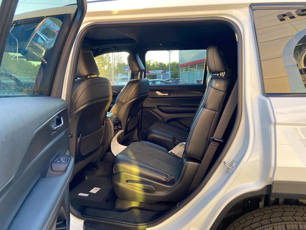 new 2025 Jeep Grand Cherokee L car, priced at $40,635