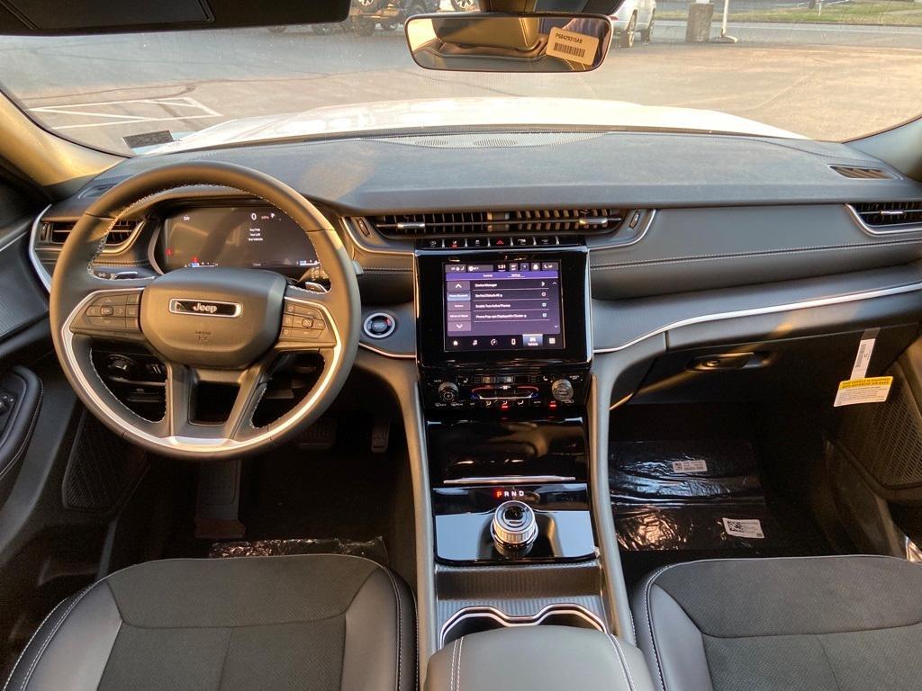 new 2025 Jeep Grand Cherokee L car, priced at $40,635