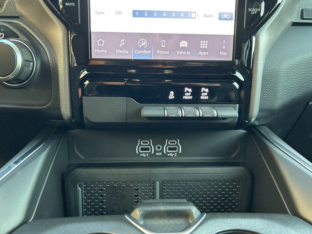 new 2025 Ram 1500 car, priced at $47,057