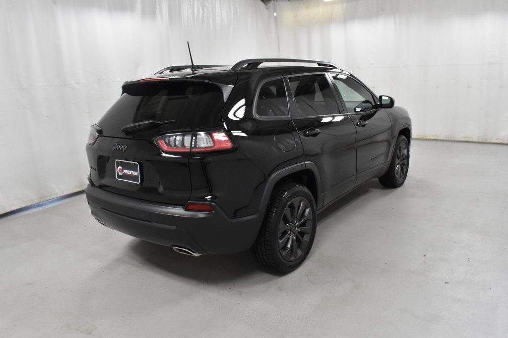 used 2021 Jeep Cherokee car, priced at $21,990