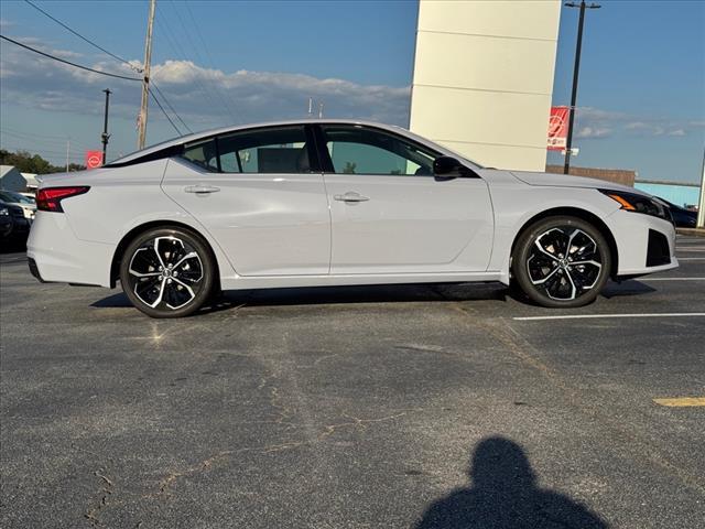 new 2025 Nissan Altima car, priced at $33,725