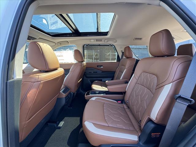 new 2026 Nissan Pathfinder car, priced at $48,768