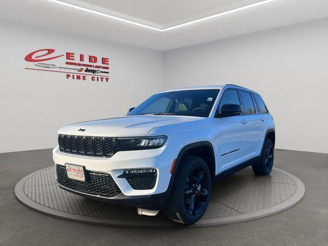new 2025 Jeep Grand Cherokee car, priced at $45,116