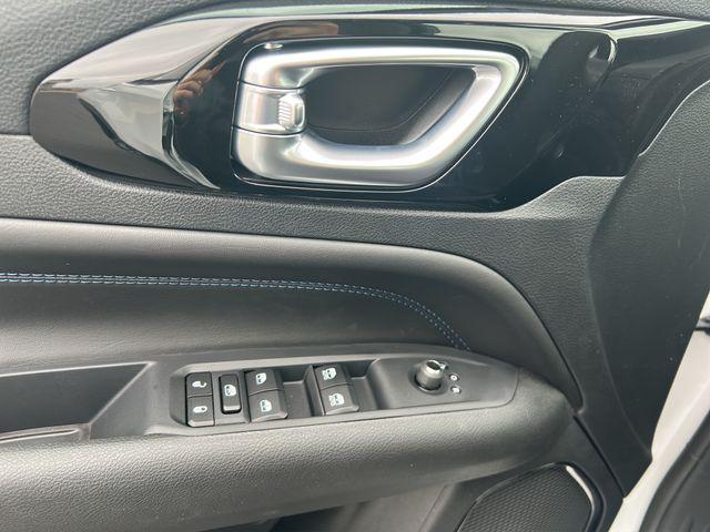 new 2026 Jeep Compass car, priced at $33,105