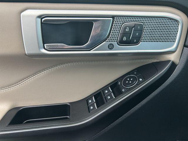 used 2020 Ford Explorer car, priced at $21,000