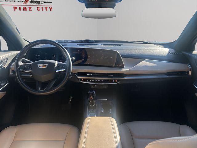 used 2024 Cadillac XT4 car, priced at $28,000