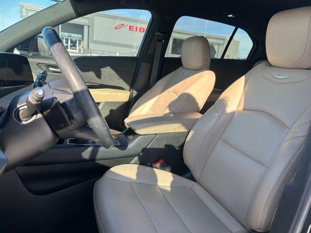 used 2024 Cadillac XT4 car, priced at $30,000