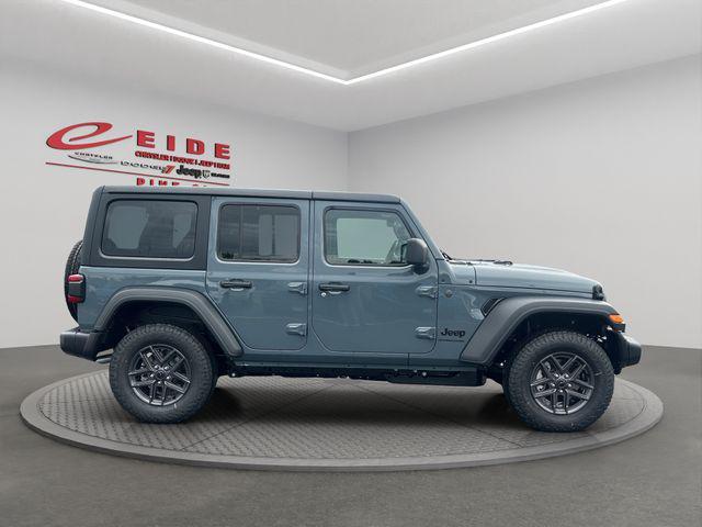 new 2026 Jeep Wrangler car, priced at $47,317