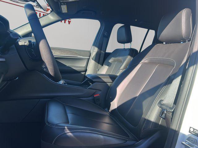 new 2025 Jeep Grand Cherokee car, priced at $40,557