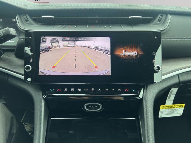 new 2026 Jeep Grand Cherokee car, priced at $48,609