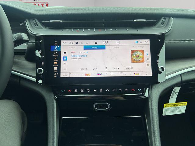 new 2026 Jeep Grand Cherokee car, priced at $48,609