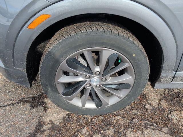 used 2022 Buick Encore GX car, priced at $19,000