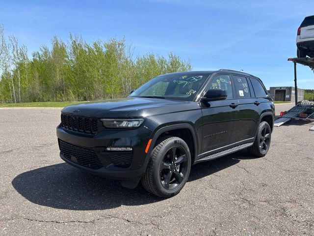 used 2024 Jeep Grand Cherokee car, priced at $34,850