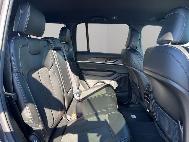 new 2026 Jeep Grand Cherokee car, priced at $40,818