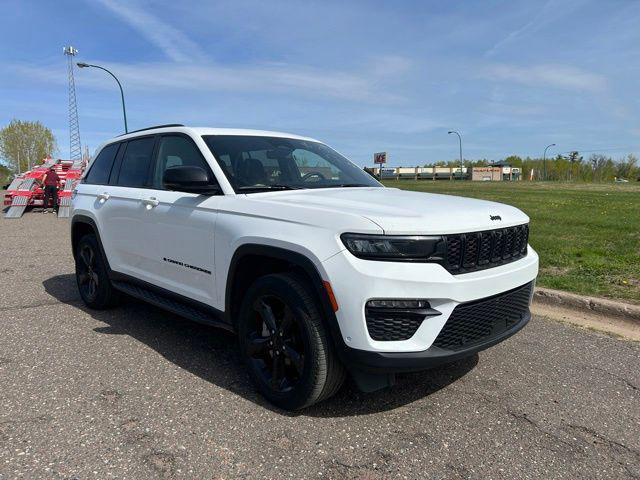 used 2024 Jeep Grand Cherokee car, priced at $33,850