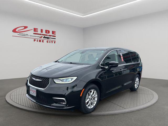 used 2023 Chrysler Pacifica car, priced at $22,850